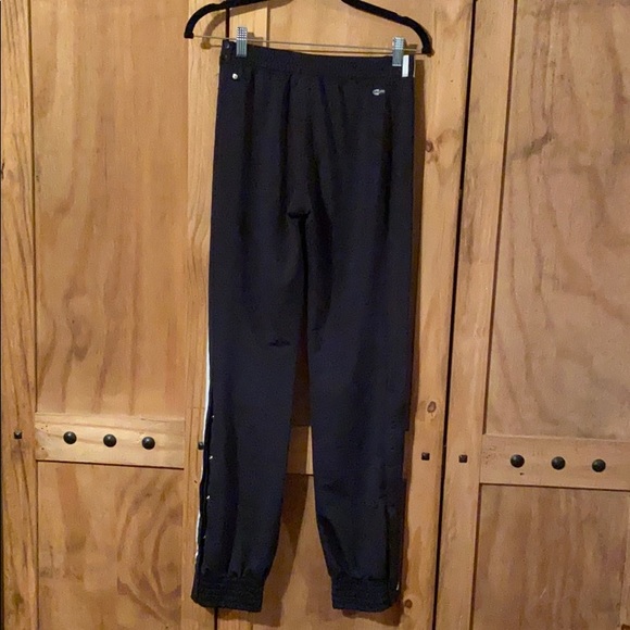 SOLD ✅ ADIDAS - Picture 9 of 10